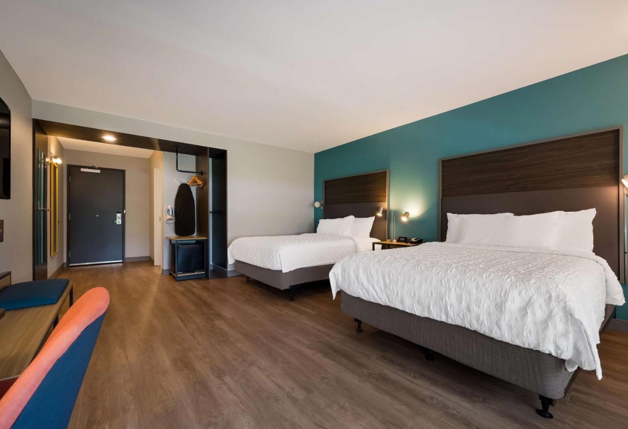 Tru By Hilton Novi Detroit Hotell Exteriör bild